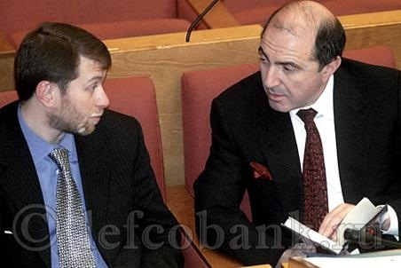 Березовский и Абрамович на первом пленарном заседании Государственной Думы. 2000 год